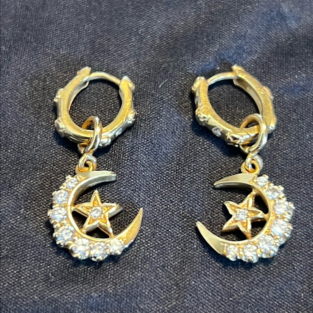 Lorre Rodkin 18k solid yellow gold Moon/Star Earrings